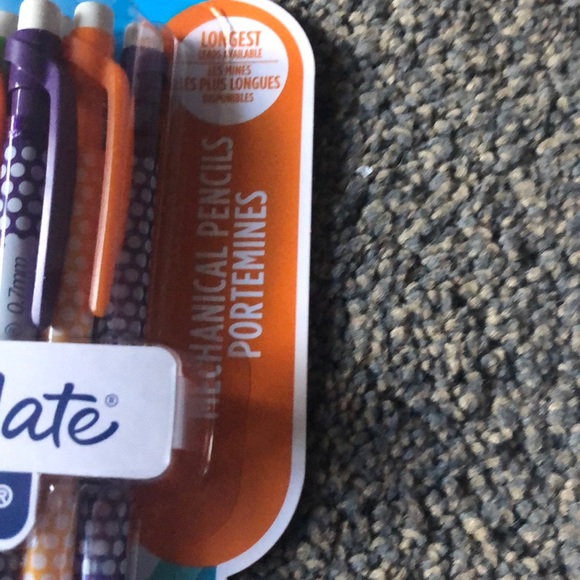 Paper 💕 Mate Polka Dot Mechanical Pencils - Picture 4 of 9